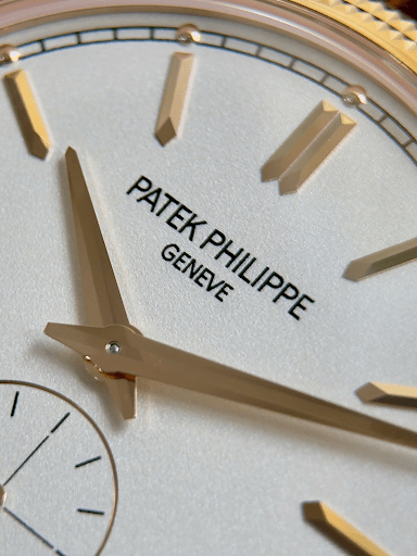 Patek-Philippe-Calatrava-6119R-001.png